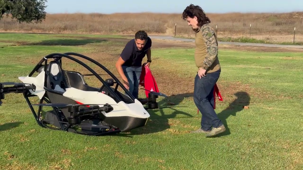 Palmer Luckey Pilots Jetson ONE in First U.S. Delivery Flight